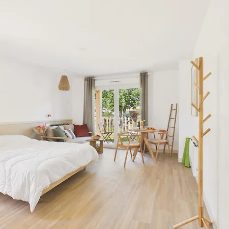 Apartment Pipeline- Pour 3 - Piscine Commune Biscarrosse