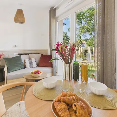 Apartment Pipeline- Pour 3 - Piscine Commune Biscarrosse