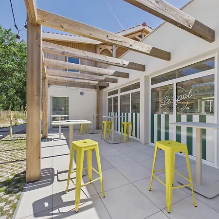 Apartment Pipeline- Pour 3 - Piscine Commune